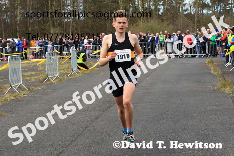 Senior mens 2023 Elswick Harriers Road Relays, Albamarle Barrack Airfield, Ouston, Northumberland. Photo: David T. Hewitson/Sports for All Pics